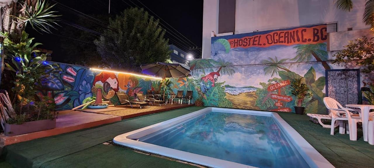 Oceanic Hostel Balneário Camboriú Exterior foto